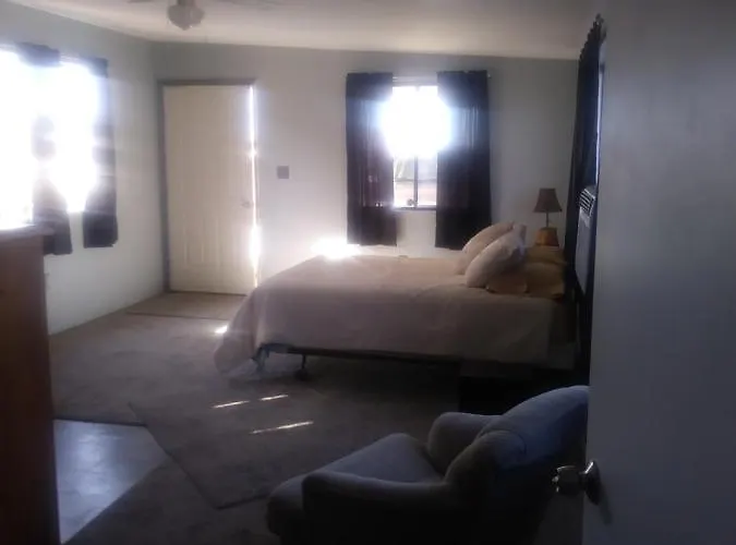 Mountain View Efficiency Apartment Tombstone
